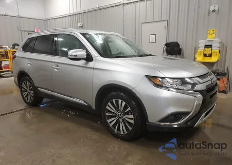 2019 Mitsubishi Outlander Se из США, поврежденный, VIN JA4AD3A31KZ020396